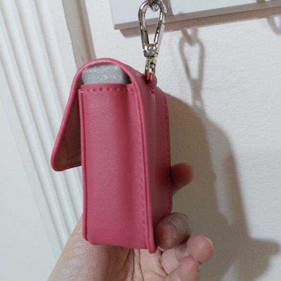 Steve Madden Handbag Keychain Mini Clip On Bag Accessory Pretty Pink - Picture 4 of 6